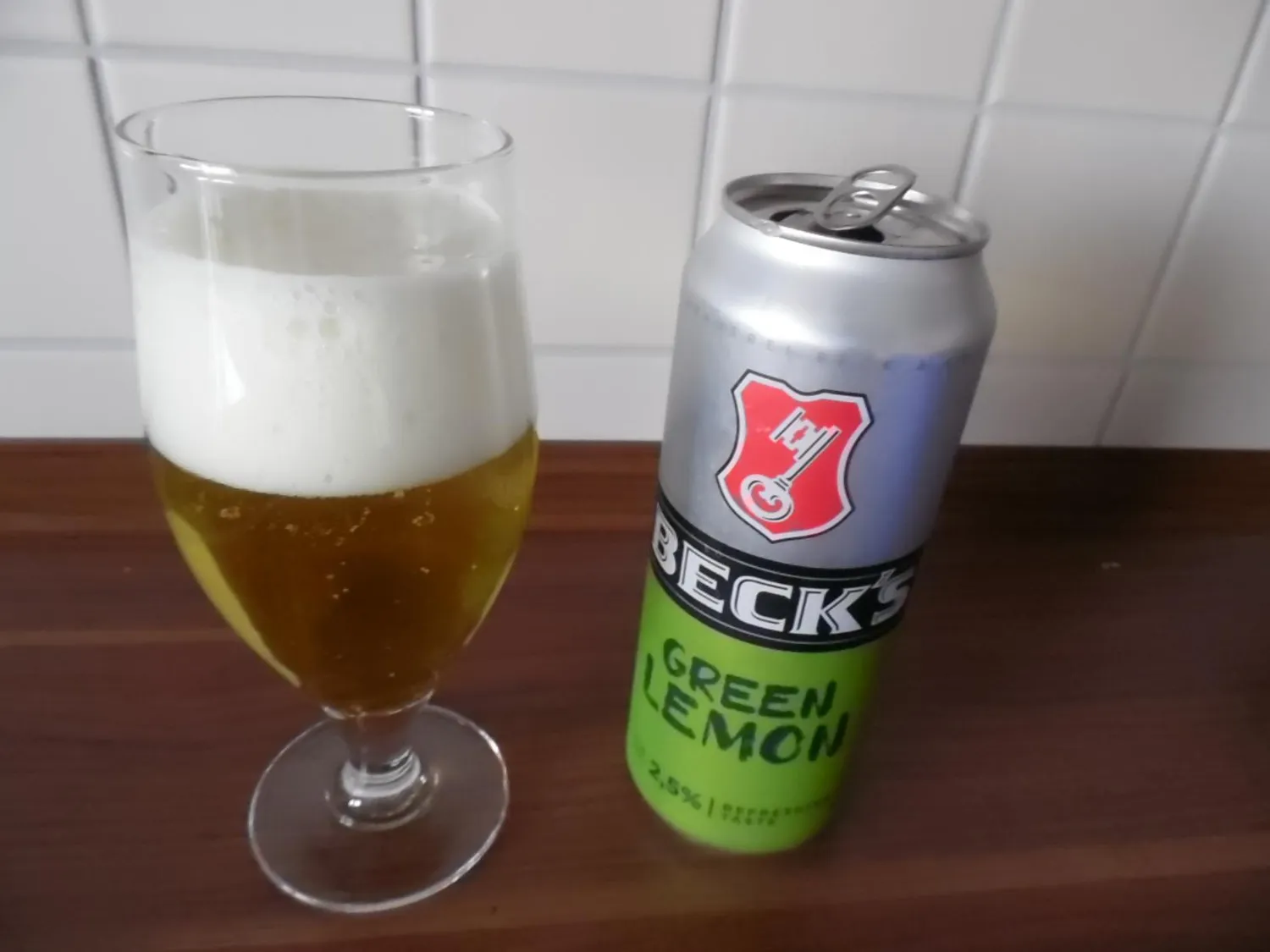 Beck's Green Lemon Biermix 24x0,5l spritzig